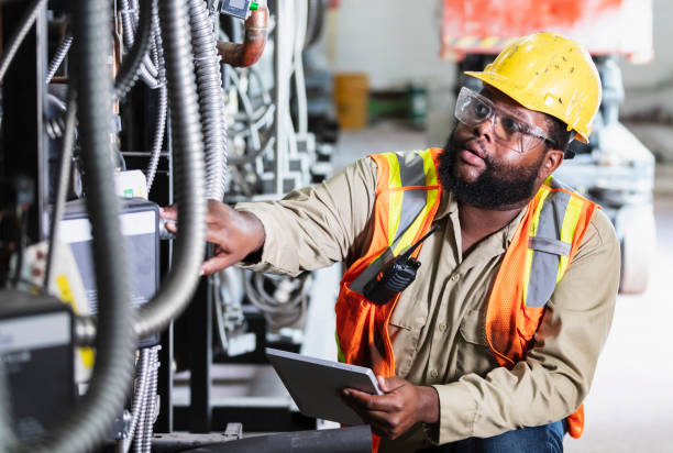Best Affordable Electrician  in Cheboygan, MI